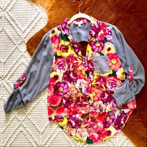 Love Fire Flower Print Blouse, size Large